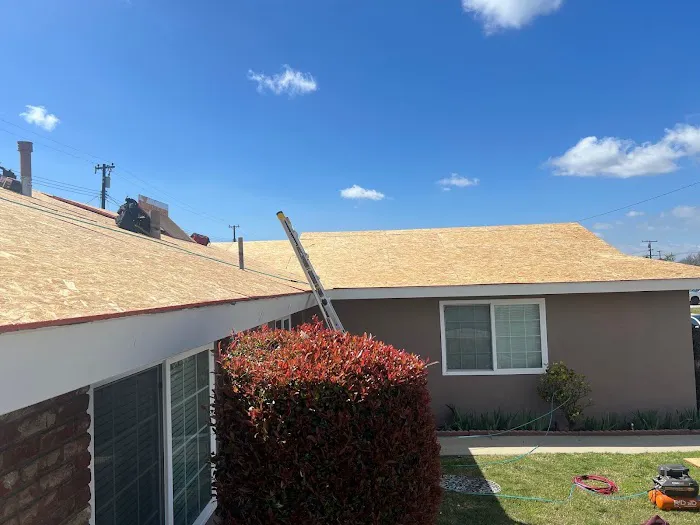 Pacific Roofers Picture 9