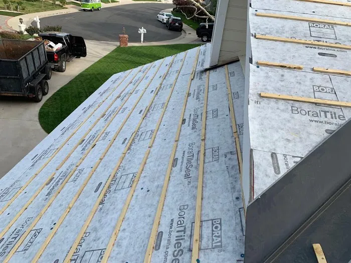 Brizuela's Roofing Systems Picture 7