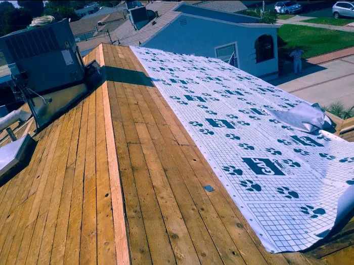 ARIAS ROOFING CORP Picture 4