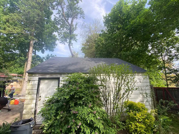 C & J Construction & Roofing, LLC Picture 1
