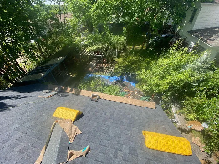 C & J Construction & Roofing, LLC Picture 9