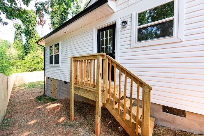 Ideal Siding Boston Picture 5