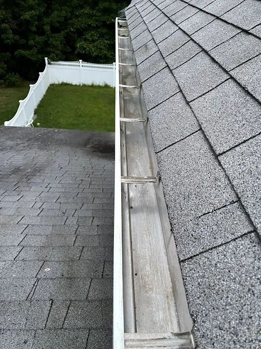 Guerreros Gutters and Construction llc Picture 6