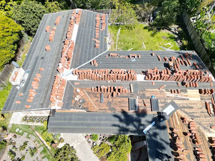 Carrera's Roofing and Gutter Services Picture 4