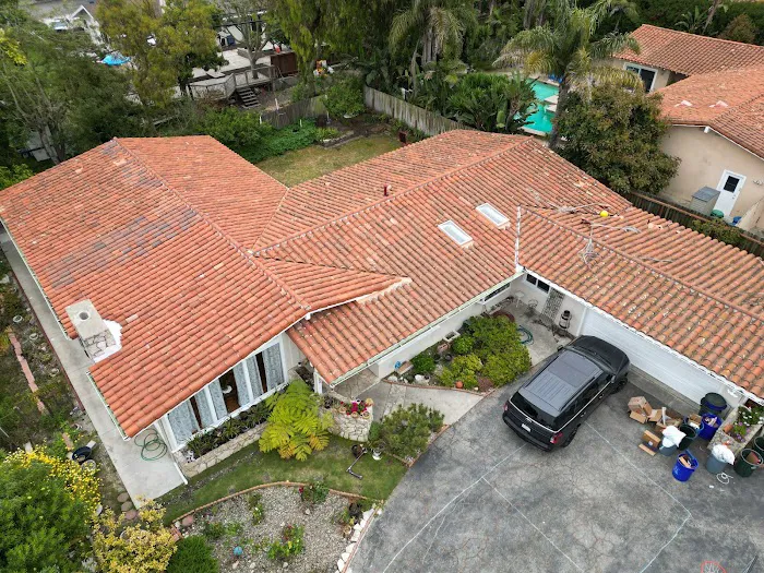 Carrera's Roofing and Gutter Services Picture 9