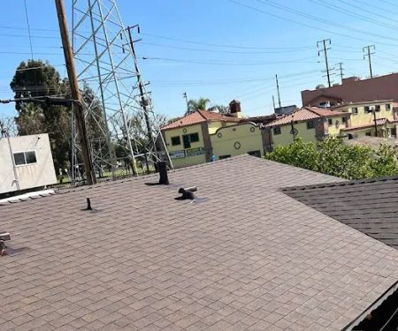 911 Roofing Builders