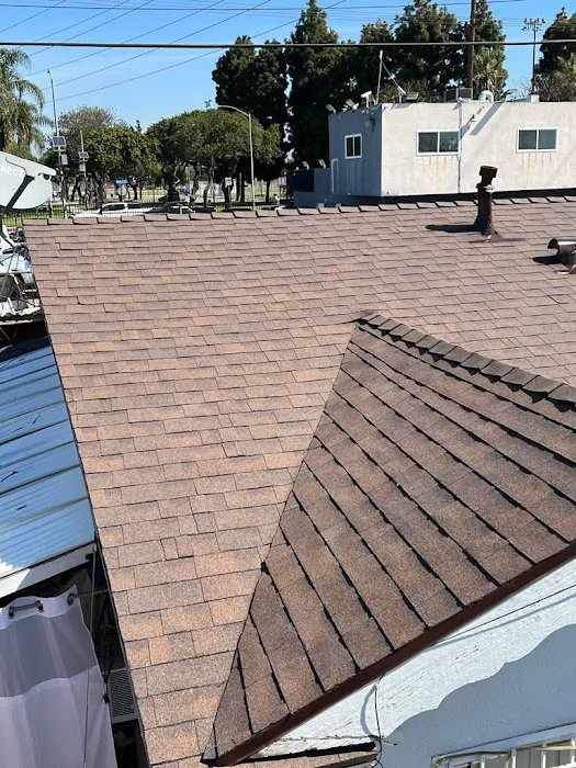 911 Roofing Builders Picture 2