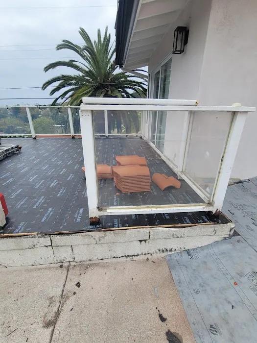 Roofing Hands Remodeling Picture 1
