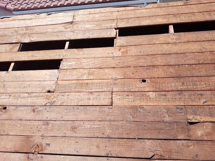 Atomic Roofing Picture 7