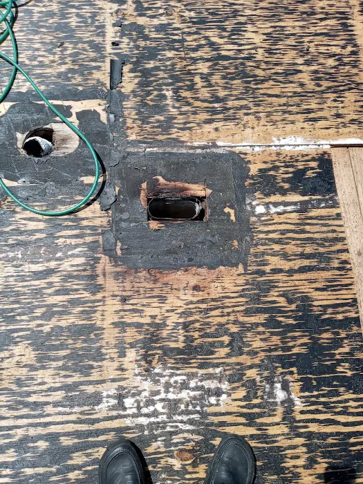 Atomic Roofing Picture 9
