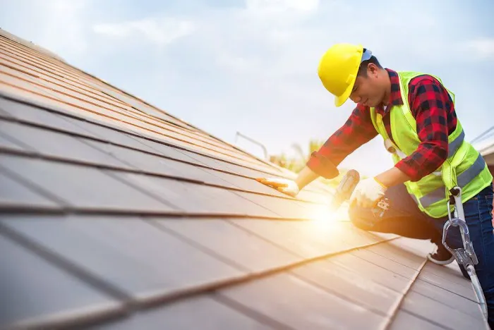Devin & Sons Roofing Picture 1