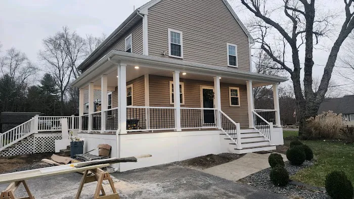 Mallie's Construction Picture 1