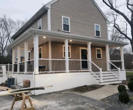 Mallie's Construction