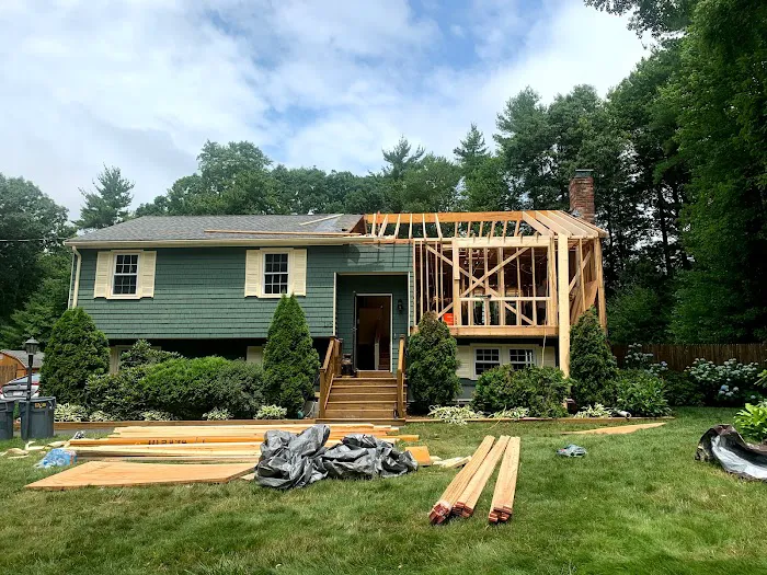 Mallie's Construction Picture 6