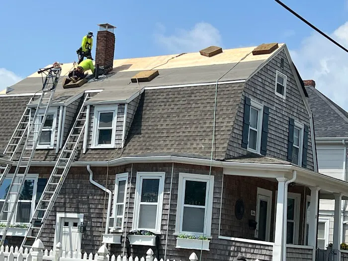 MassTech Roofing & Building Picture 6