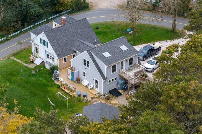 MassTech Roofing & Building Picture 10