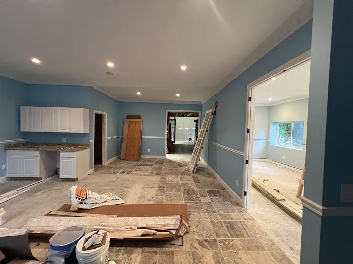 Modern Day Living Construction Picture 4