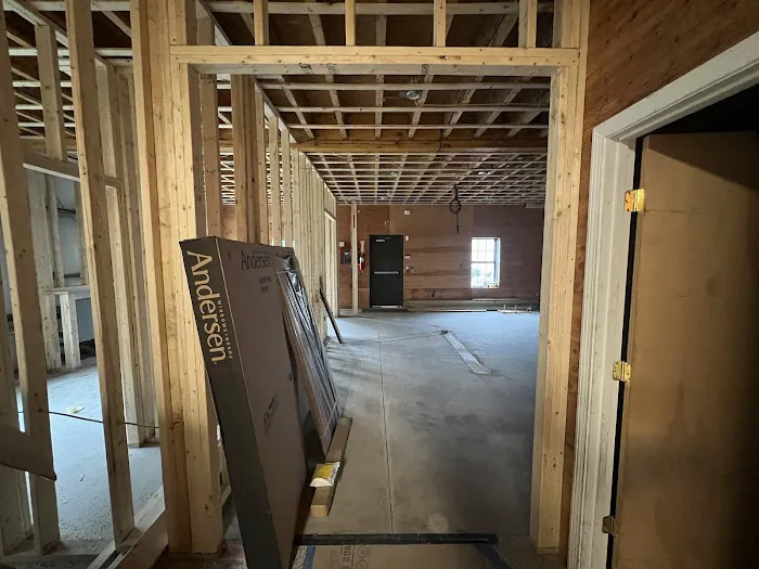 Modern Day Living Construction Picture 6