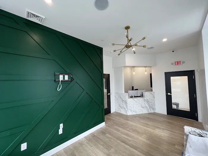 Modern Day Living Construction Picture 7