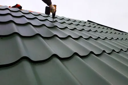 Gold Star Roofing & Exteriors Picture 1