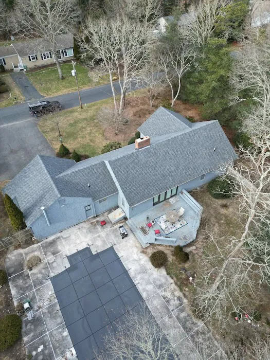 H&R ROOFING Picture 7