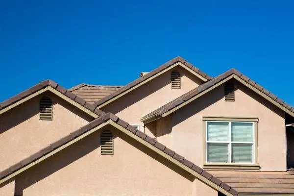 Husky Roofing & Construction Picture 1