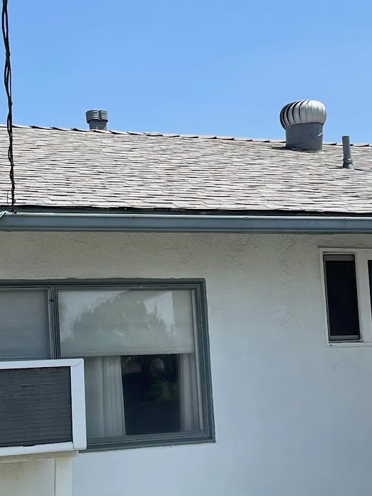 Hillcrest Roofing Inc. Picture 1