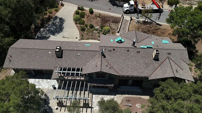 Hillcrest Roofing Inc. Picture 9