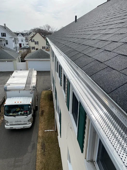 Renova Contractor – Roofing, Gutters & Siding – Malden MA Picture 7