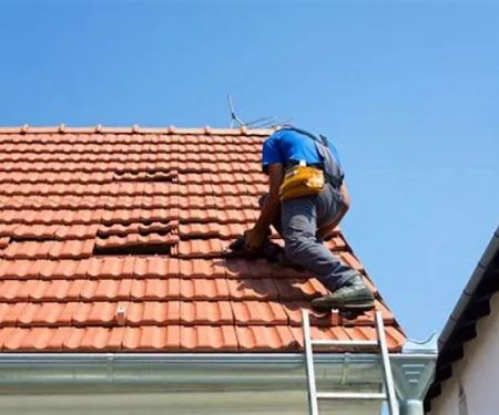 Roofing Contractors Near U