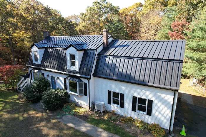 Modern Standing Seam Metal Roofing Picture 2