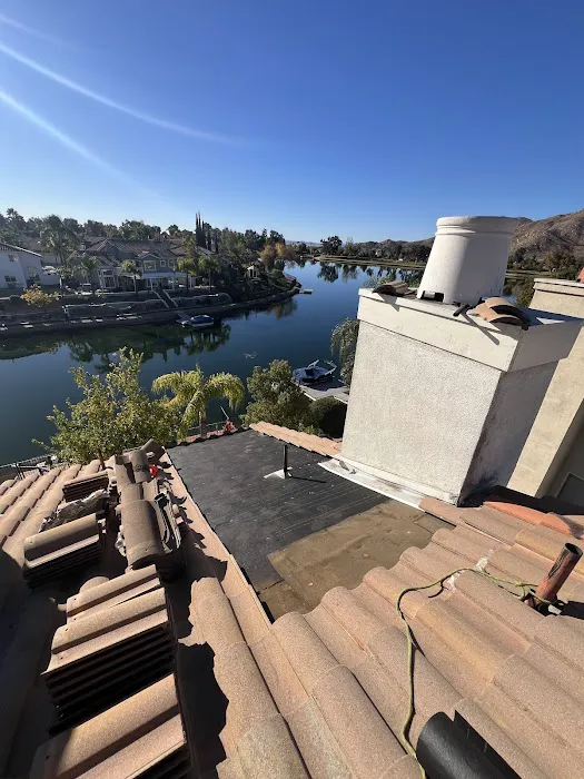 J & R Elite Roofing - Moreno Valley Picture 15