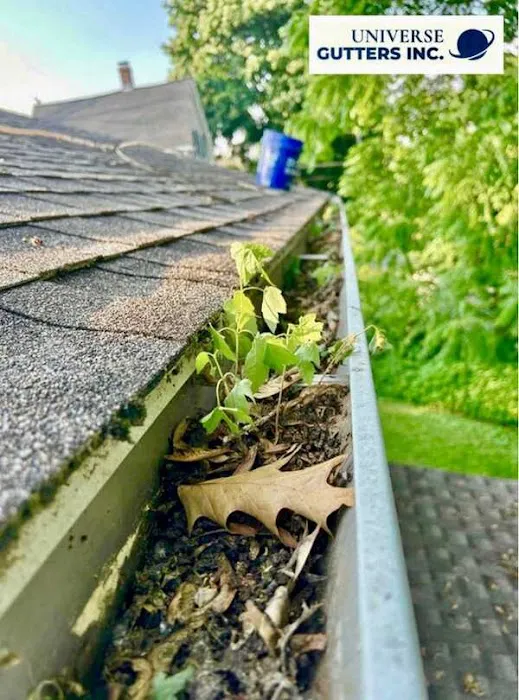 UNIVERSE GUTTERS INC. Picture 1