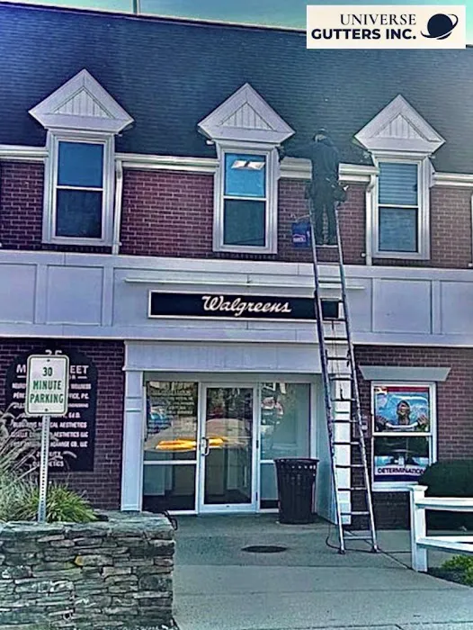 UNIVERSE GUTTERS INC. Picture 9