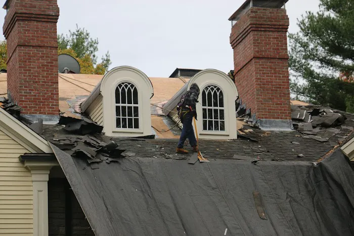 Lifetime Roofing Picture 1