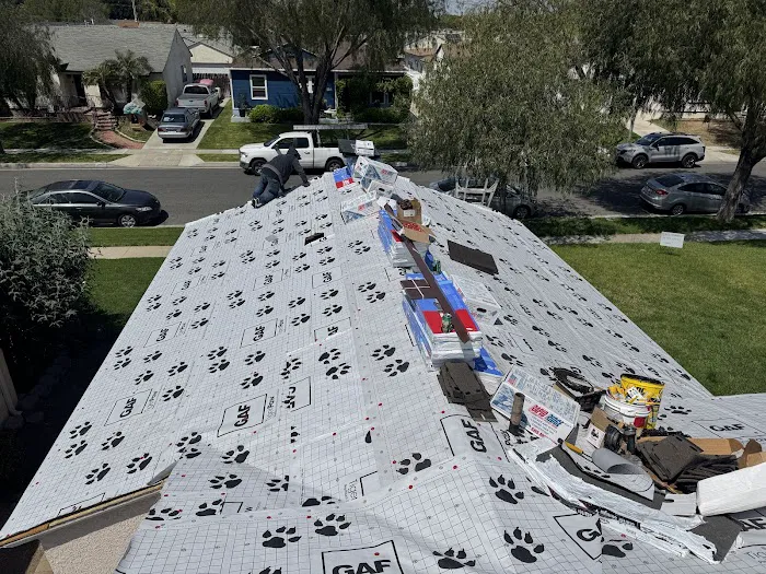 LA Builders & Roofing Specialists Picture 9
