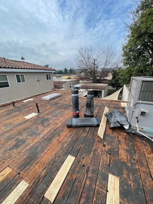 Rafael And Iris Roofing Picture 6