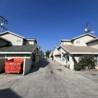 Crown Cap Roofing ico