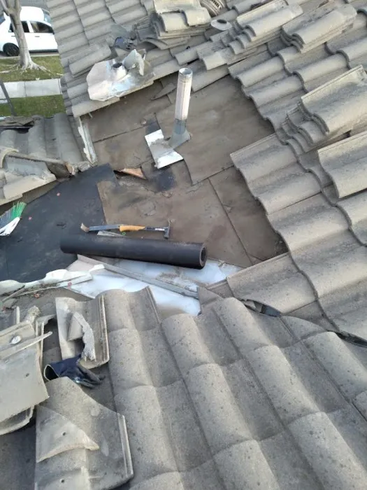 COLLINS ROOFING & REPAIR Picture 5