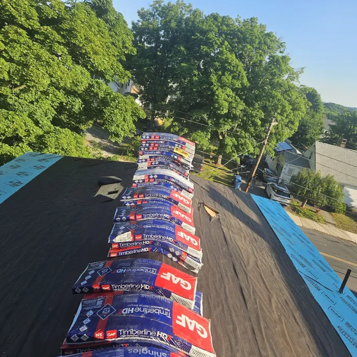 Bryan Siding & Roofing LLC Picture 5