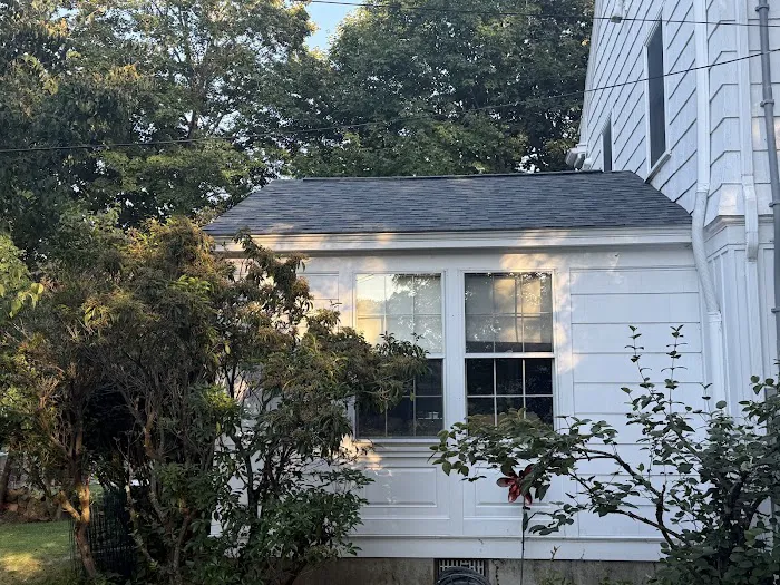 Joe's Roofing Lowell Picture 1