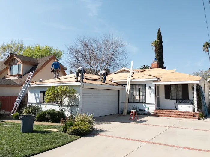 A To Z Roofing Picture 1