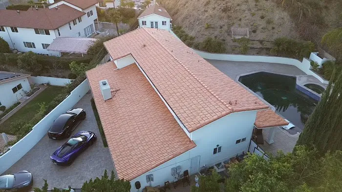 Top Roofing Inc. Picture 7