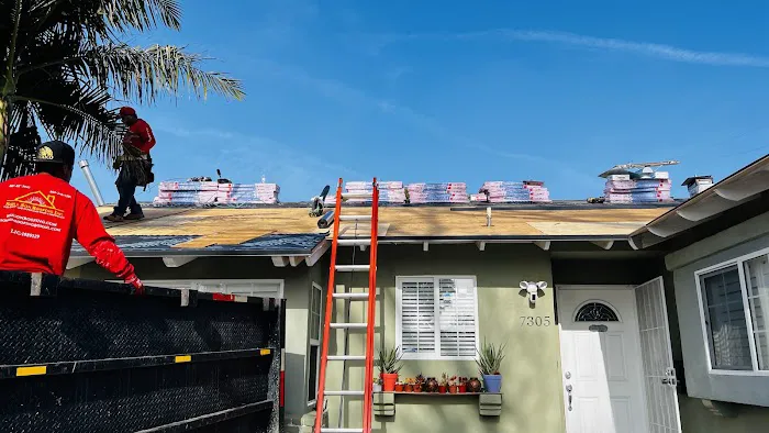 Best Roofing LA Picture 1