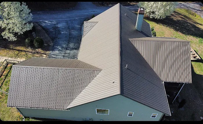 GOLDEN HEIGHTS ROOFING Picture 5
