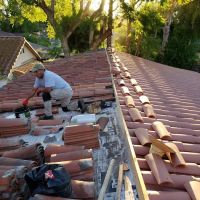 AP Roofing ico