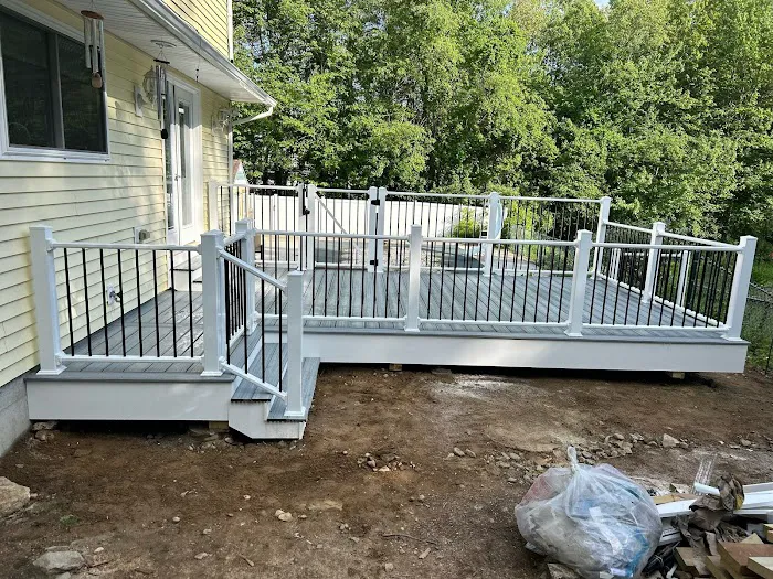 Hemlock Contracting of Woburn Picture 7