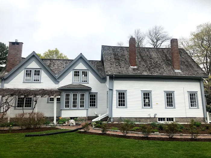 Cape Cod Roofing and Siding Picture 9