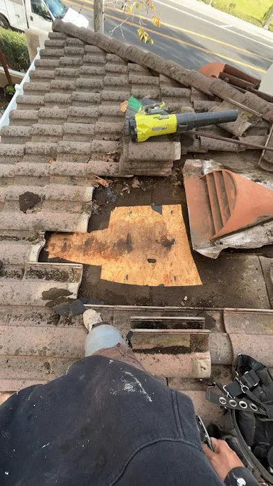 TrustTop Roofing Picture 2