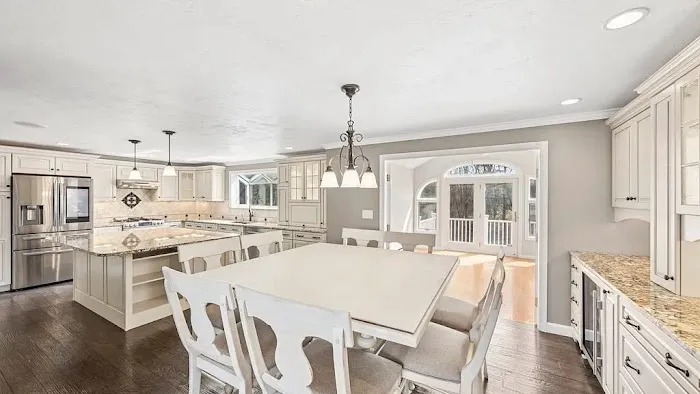 Thomas V. Gadbois and Sons Remodeling Picture 7